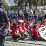 May Day 1 Mei, Peringatan Hari Buruh, Ribuan Pekerja Turun ke Jalan Pahlawan Semarang