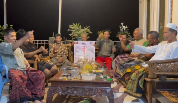 Video: Masyarakat Desa Larangan Pagentan Banjarnegara Dukung Kapolda Jateng Ahmad Luthfi Maju Pilgub 2024