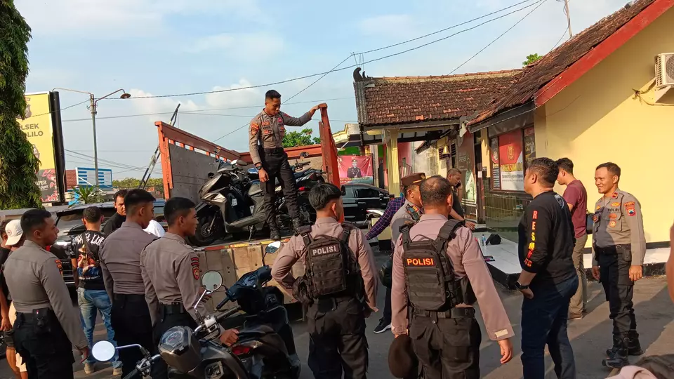 Buru Pelaku Pengeroyokan di Kabupaten Pati, Polda Jateng Sita 33 Motor dan 6 Mobil