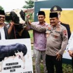 Kapolda Jateng Serahkan 3 Ekor Sapi ke Ponpes WALI di Kabupaten Semarang