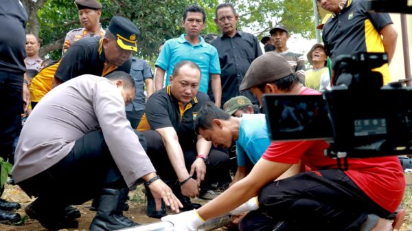 Kapolresta Banyuwangi Revitalisasi Sumur Bor yang Membantu 147 KK di Dusun Pal 7