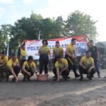 Bersihkan Pantai Perancak dan Lepasliaran Tukik, Polres Jembrana Sambut Hari Bhayangkara ke-78