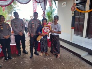 Program Bedah Rumah Diresmikan Kapolres Jembrana pada Hari Bhayangkara ke-78