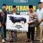 Kapolda Jawa Tengah Serahkan Sapi Hewan Qurban ke Ponpes WALI Kabupaten Semarang