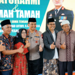 Irjen Pol Ahmad Luthfi Serahkan Hewan Qurban ke Ponpes WALI Kab. Semarang