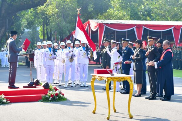 Pencapaian Bersejarah: Michael Josua, Perwira Polri Penganut Konghucu Pertama Dilantik oleh Jokowi