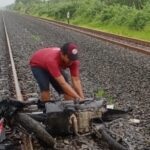 Tertabrak Kereta di Perlintasan Tanpa Palang Pedurungan Semarang, Pemotor Tewas