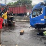 Detik-Detik Kecelakaan Truk di Perbatasan Semarang Ungaran