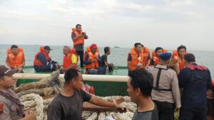 Tidak Ada Korban Jiwa, Ini Dugaan Penyebab Kebakaran Kapal Kirana di Sekitar Pelabuhan Tanjung Emas Semarang