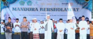 Kapolsek Lasem Ikut Serta di Acara MANDURA Bersholawat untuk Peringati Maulid Nabi