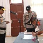 Kapolres Humbahas Kenalkan Tiga Kapolsek Baru dalam Pelantikan Resmi