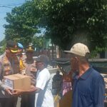 Ratusan Paket Sembako Diberikan Polres Banjarnegara kepada Tukang Becak dan Pemulung