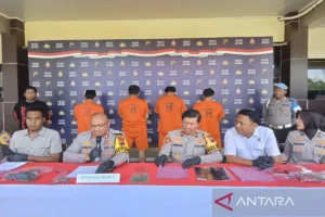 Polres Batang Amankan Sindikat Pencurian Mobil Antarprovinsi