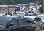 Exit Tol Bawen Padat, Penumpukan Kendaraan Capai Arah Ambarawa